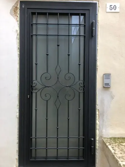 Progettati per garantire massima sicurezza e resistenza agli agenti atmosferici.